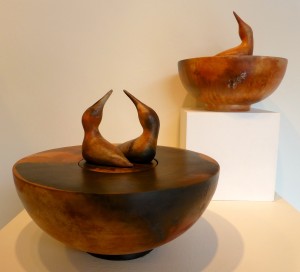 Jean Pederson Ellis, Double-sided lidded bowls, smoke fired