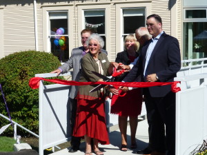 Ribbon cutting. l to r Mayor Mike Clay, AC Soc. Pres. Ann Kitching, MLA Linda Reimer, D. Driscoll, MP James Moore