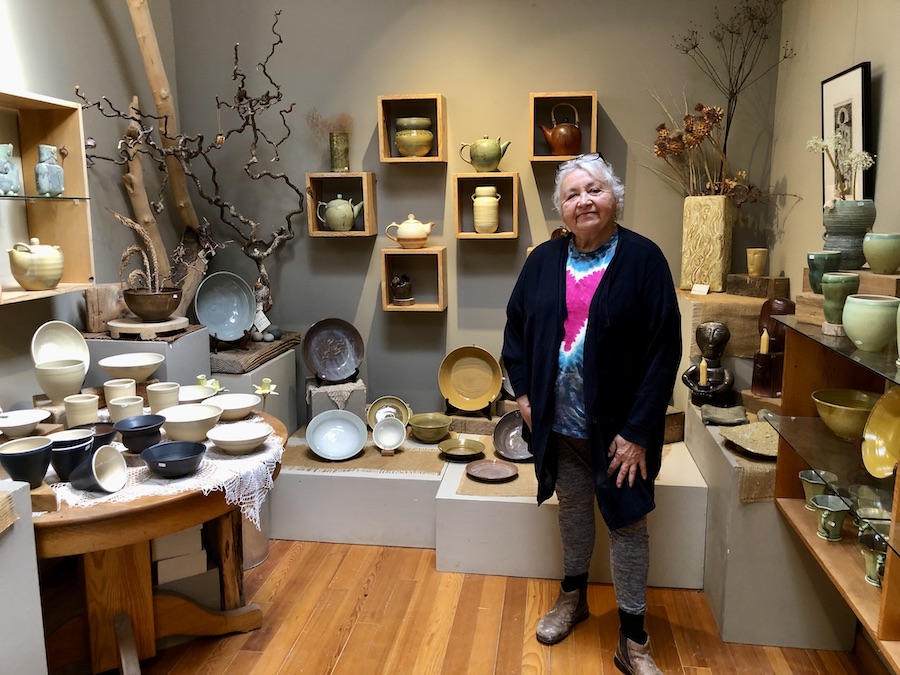 Read more about the article James Pottery & Islands